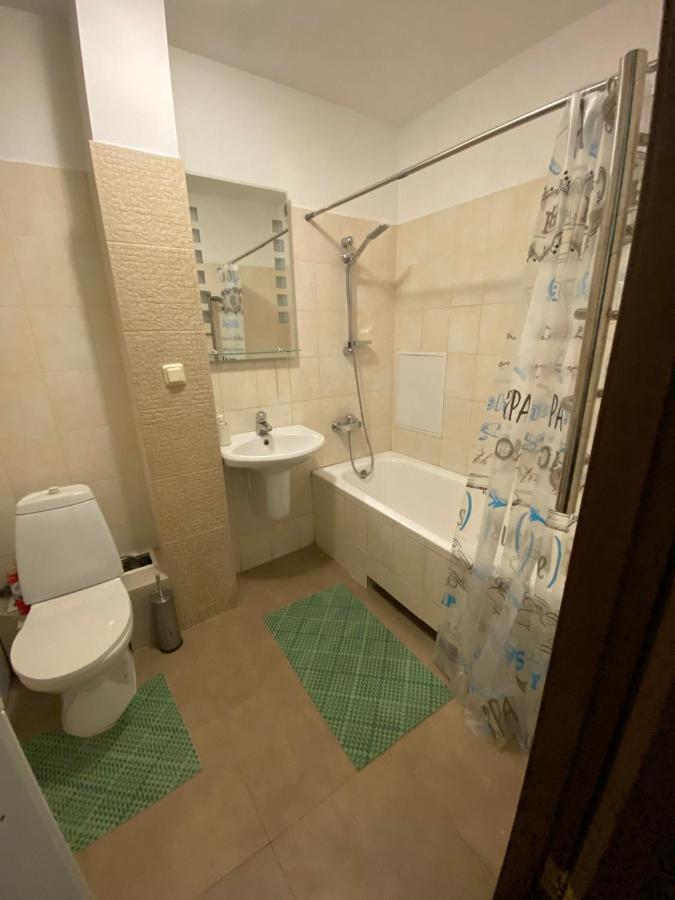 Apartment Next To Metro Station Pechersk Kiev Dış mekan fotoğraf